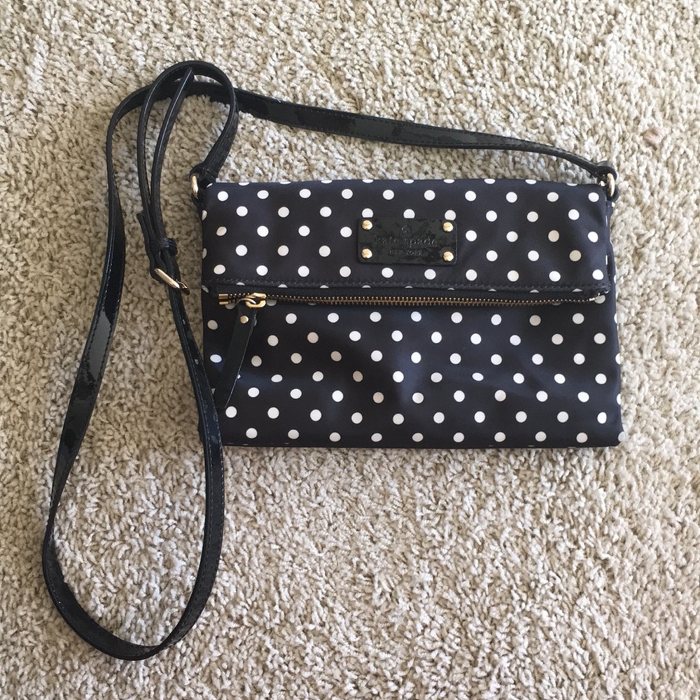 Over the shoulder kate spade purse